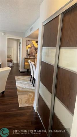 2425 Presidential Way West Palm Beach FL 33401