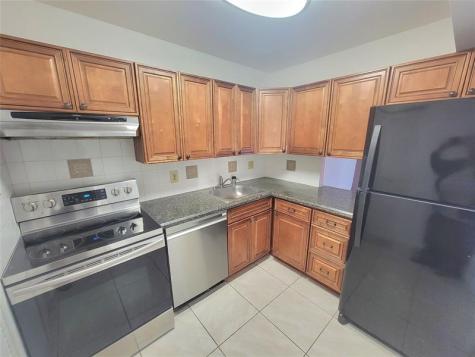 2309 SW 81st Terrace North Lauderdale FL 33068