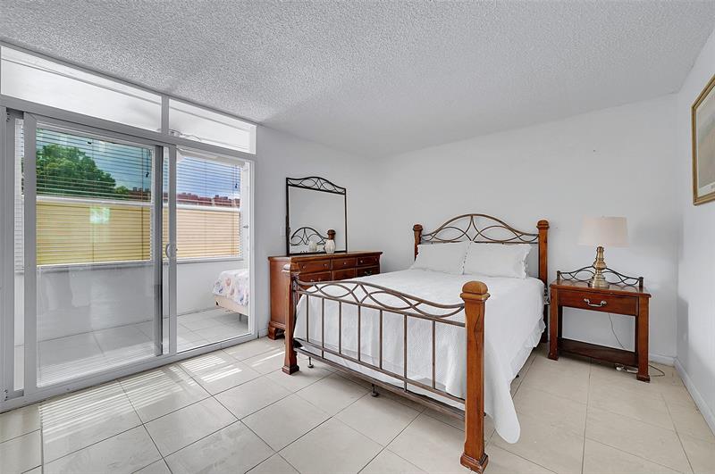 9061 Sunrise Lakes Boulevard Sunrise FL 33322