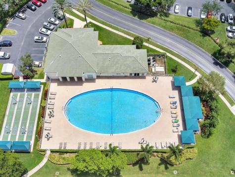 7715 Southampton Terrace Tamarac FL 33321