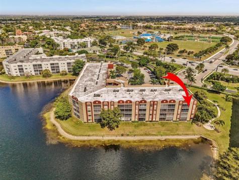 7715 Southampton Terrace Tamarac FL 33321