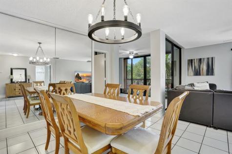 2748 S Carambola Circle S Coconut Creek FL 33066