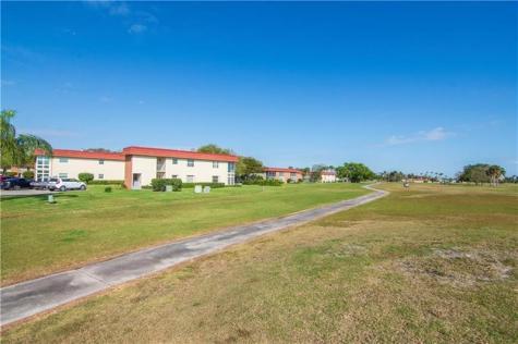 11 S Vista Palm Lane Vero Beach FL 32962