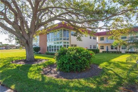 11 S Vista Palm Lane Vero Beach FL 32962