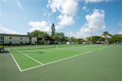 11 S Vista Palm Lane Vero Beach FL 32962