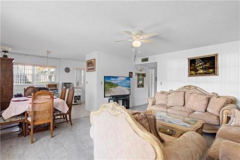 11 S Vista Palm Lane Vero Beach FL 32962