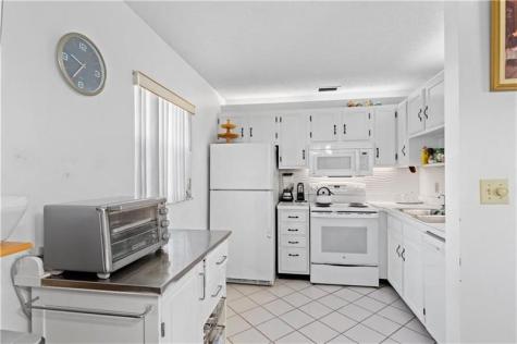 11 S Vista Palm Lane Vero Beach FL 32962