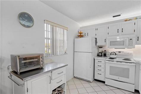 11 S Vista Palm Lane Vero Beach FL 32962