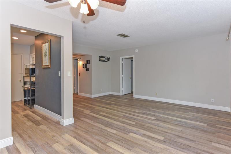 298 SW 6th Street Boca Raton FL 33432