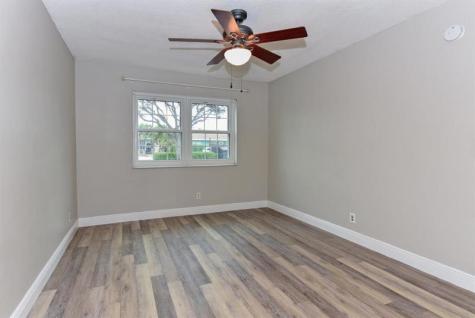 298 SW 6th Street Boca Raton FL 33432