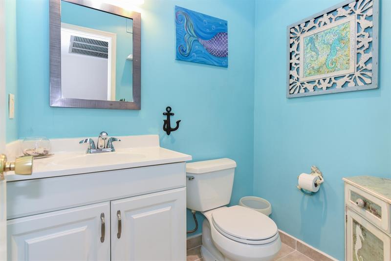 298 SW 6th Street Boca Raton FL 33432