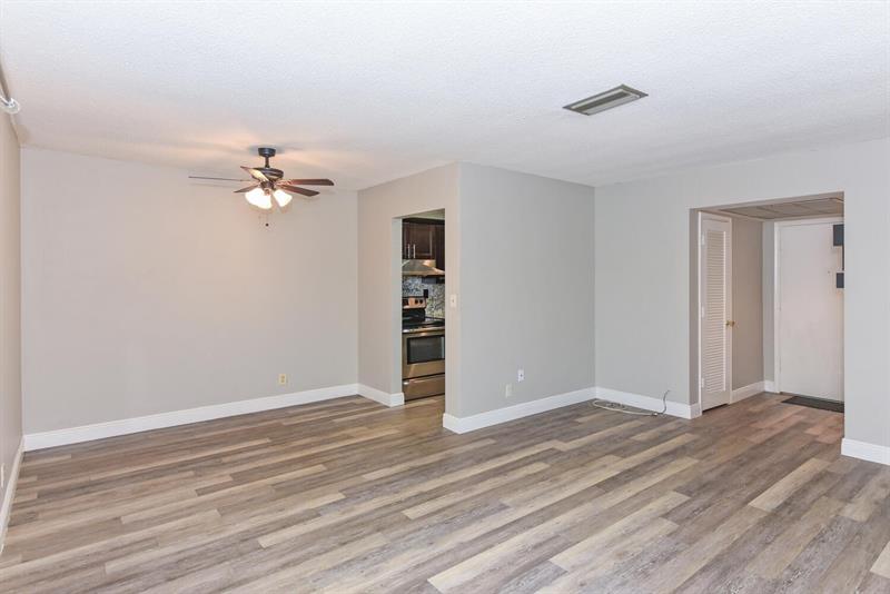 298 SW 6th Street Boca Raton FL 33432