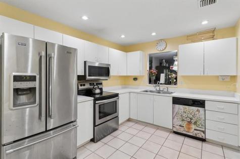 3679 NW 91st Lane Sunrise FL 33351