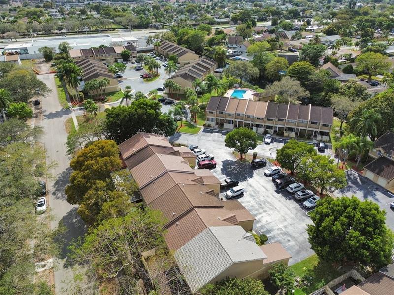 3679 NW 91st Lane Sunrise FL 33351