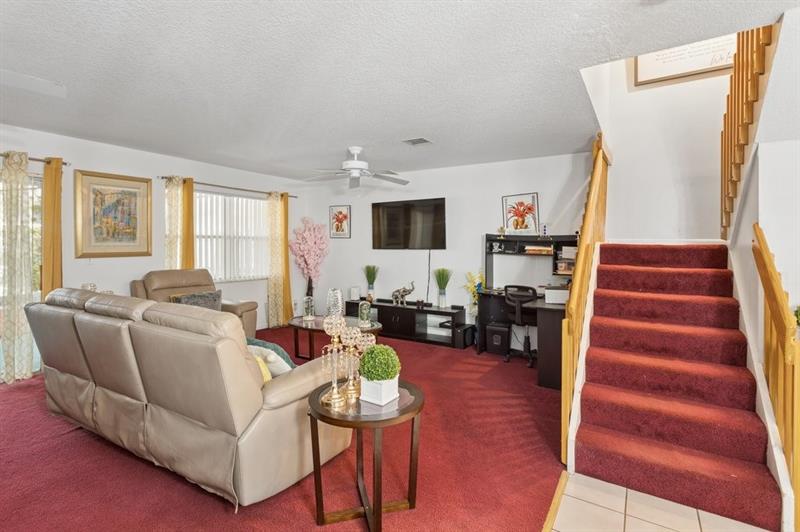 3679 NW 91st Lane Sunrise FL 33351