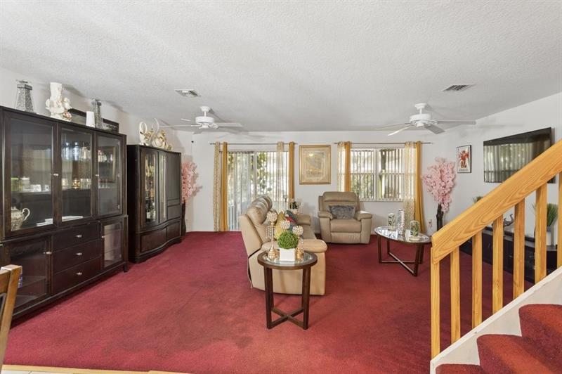 3679 NW 91st Lane Sunrise FL 33351