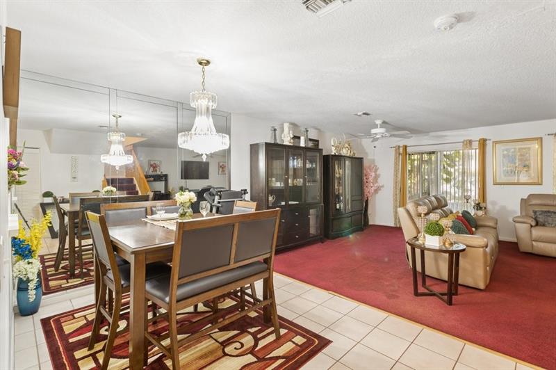 3679 NW 91st Lane Sunrise FL 33351