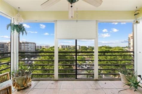 1400 Saint Charles Place Pembroke Pines FL 33026