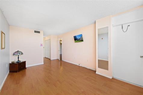 1400 Saint Charles Place Pembroke Pines FL 33026
