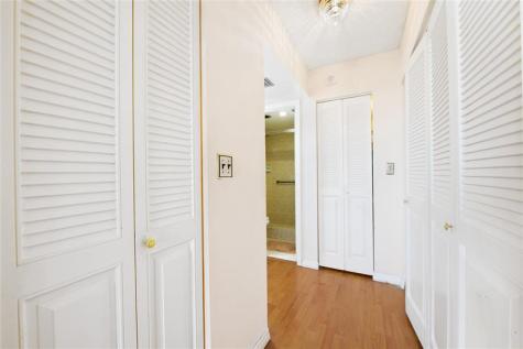 1400 Saint Charles Place Pembroke Pines FL 33026