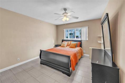 2400 S Ocean Drive Hollywood FL 33019