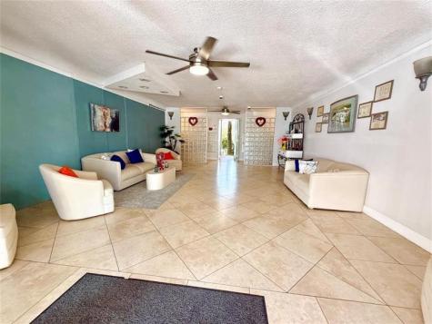 2400 S Ocean Drive Hollywood FL 33019