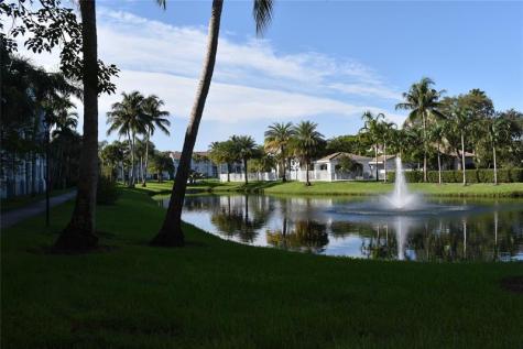 2600 S University Drive Davie FL 33328