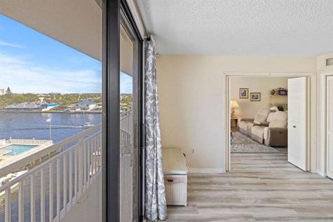 3100 NE 48th Street Fort Lauderdale FL 33308