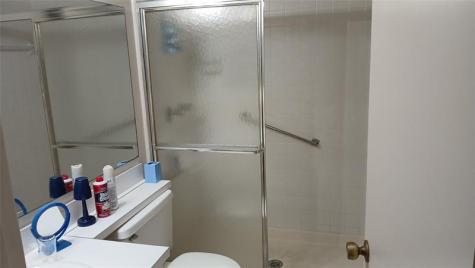 627 Sea Pine Way Greenacres FL 33415