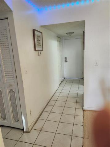 2840 Somerset Drive Lauderdale Lakes FL 33311