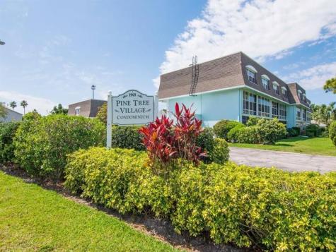 1901 Indian River Boulevard Vero Beach FL 32960