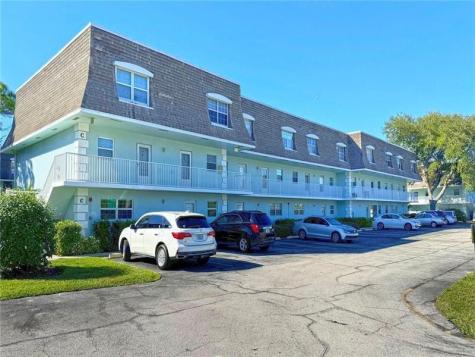 1901 Indian River Boulevard Vero Beach FL 32960