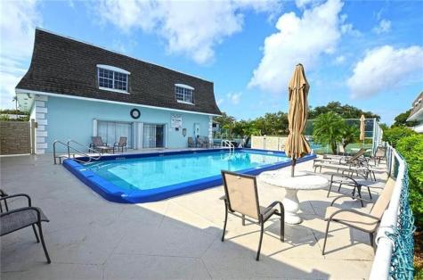 1901 Indian River Boulevard Vero Beach FL 32960