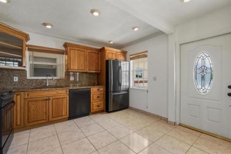 1455 N 12th Court Hollywood FL 33019