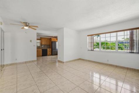 1455 N 12th Court Hollywood FL 33019