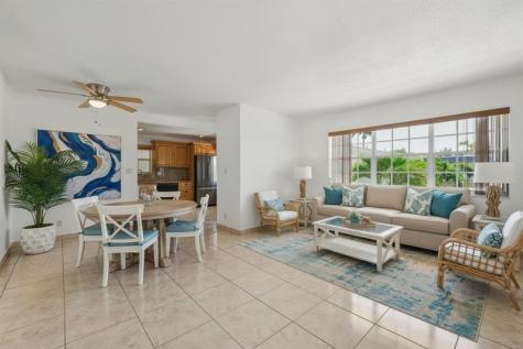 1455 N 12th Court Hollywood FL 33019