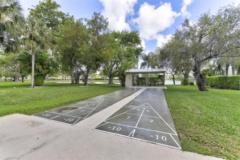 2112 S Cypress Bend Drive Pompano Beach FL 33069