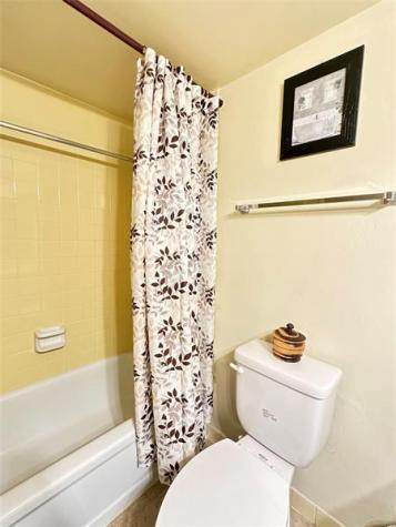 4899 NW 26th Court Lauderdale Lakes FL 33313