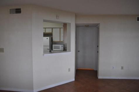 2465 NW 33rd Street Oakland Park FL 33309