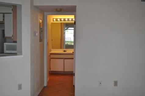 2465 NW 33rd Street Oakland Park FL 33309