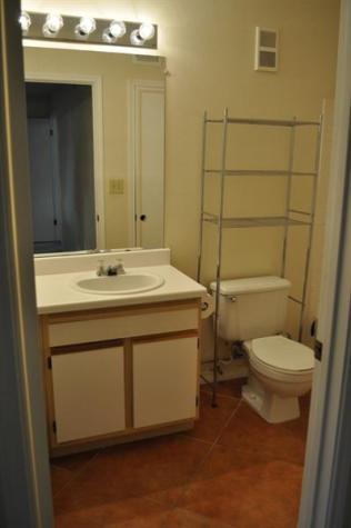 2465 NW 33rd Street Oakland Park FL 33309