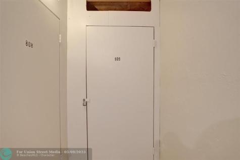 1051 Hillsboro Mile Hillsboro Beach FL 33062