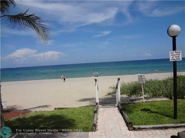 1051 Hillsboro Mile Hillsboro Beach FL 33062