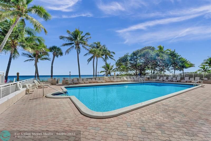 1051 Hillsboro Mile Hillsboro Beach FL 33062