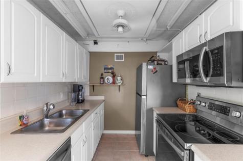 4160 Cambridge G Deerfield Beach FL 33442