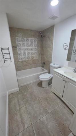 1758 NW 55 Lauderhill FL 33313