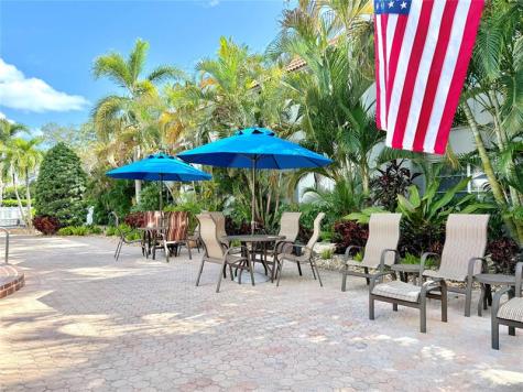 669 W Oakland Park Boulevard Oakland Park FL 33311