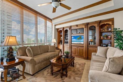 111 SE 8th Avenue Fort Lauderdale FL 33301