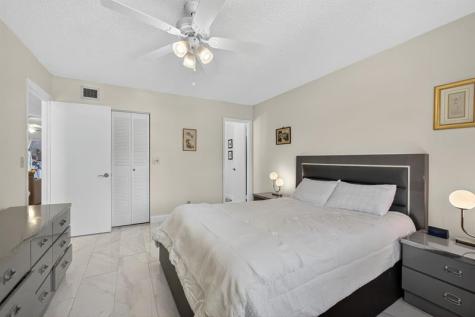 224 Lake Constance Drive West Palm Beach FL 33411