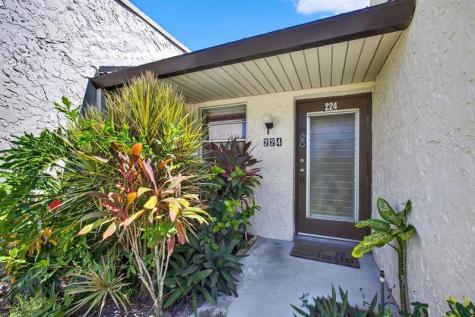 224 Lake Constance Drive West Palm Beach FL 33411